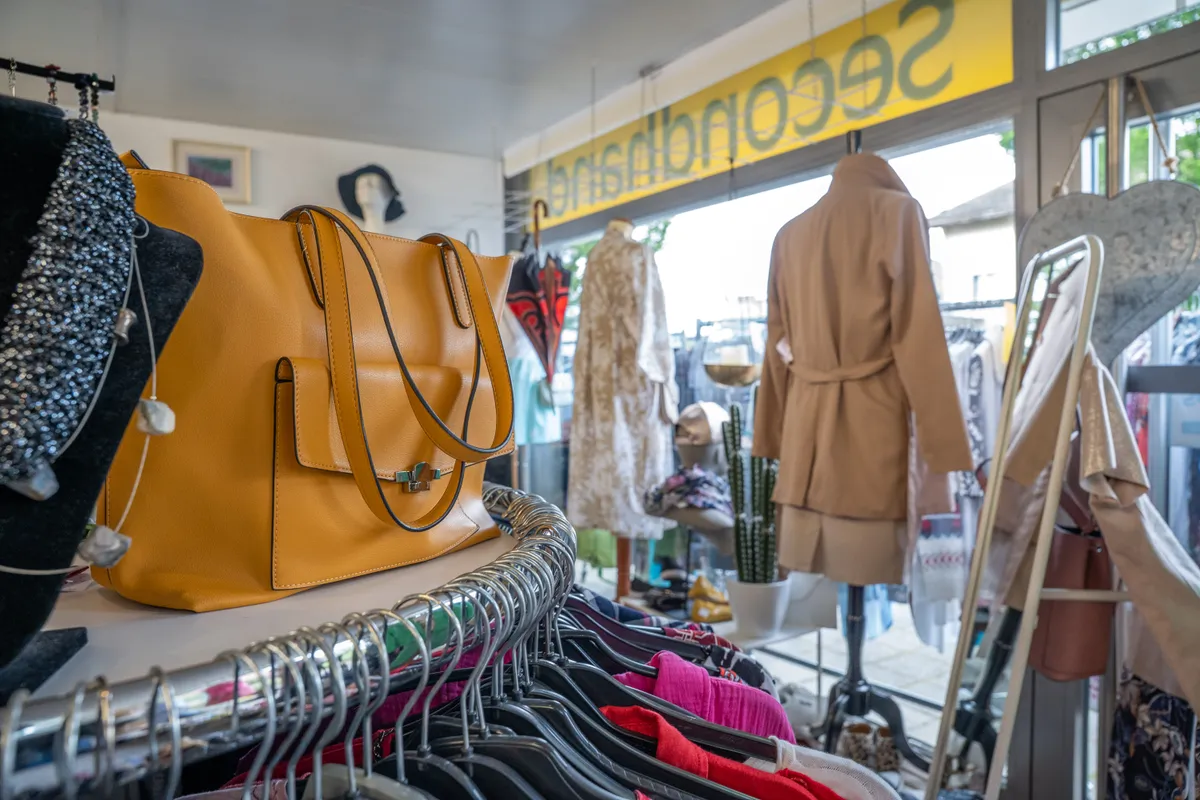 Bijou Secondhand Boutique – Taschen und Accessoires